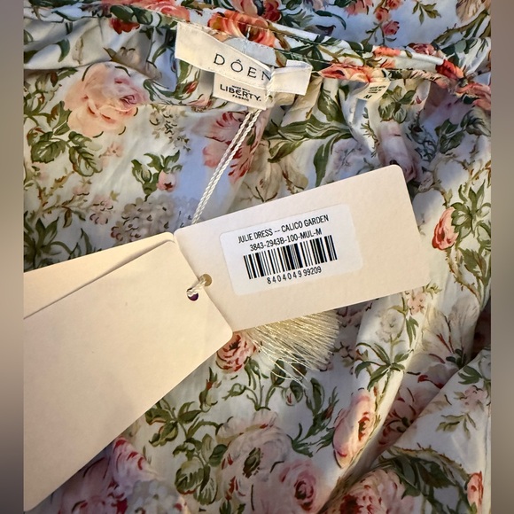 Doen Julie Dress in Calico Garden - Picture 6 of 9